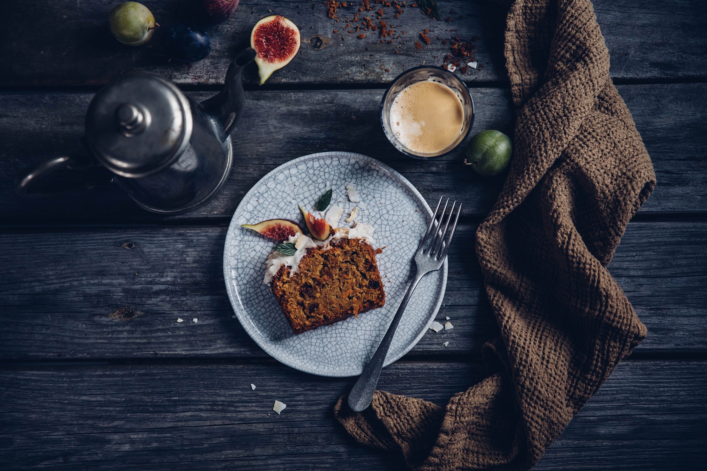 gluten-free carrot fig cake