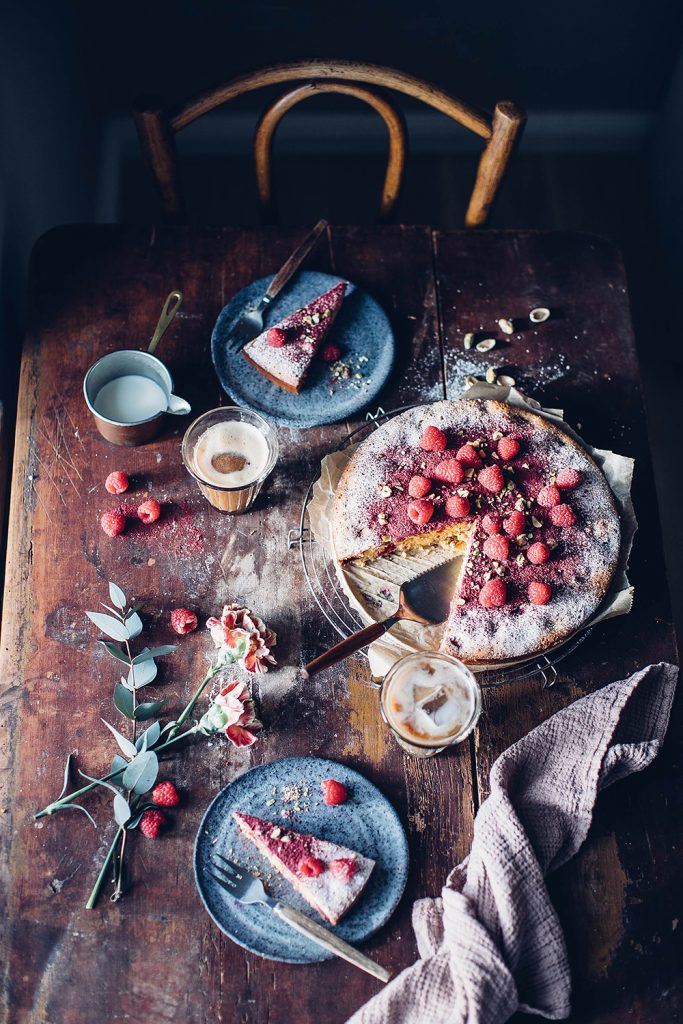 glutenfree polenta cake with raspberry
