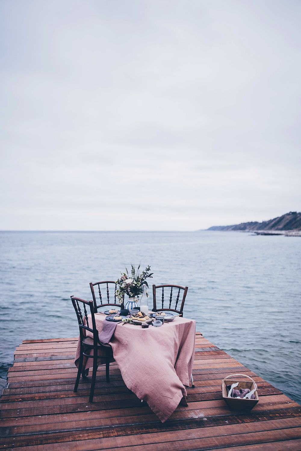 Gluten-free Poppy Seed Buns & A Magical Table Setting at the Sea