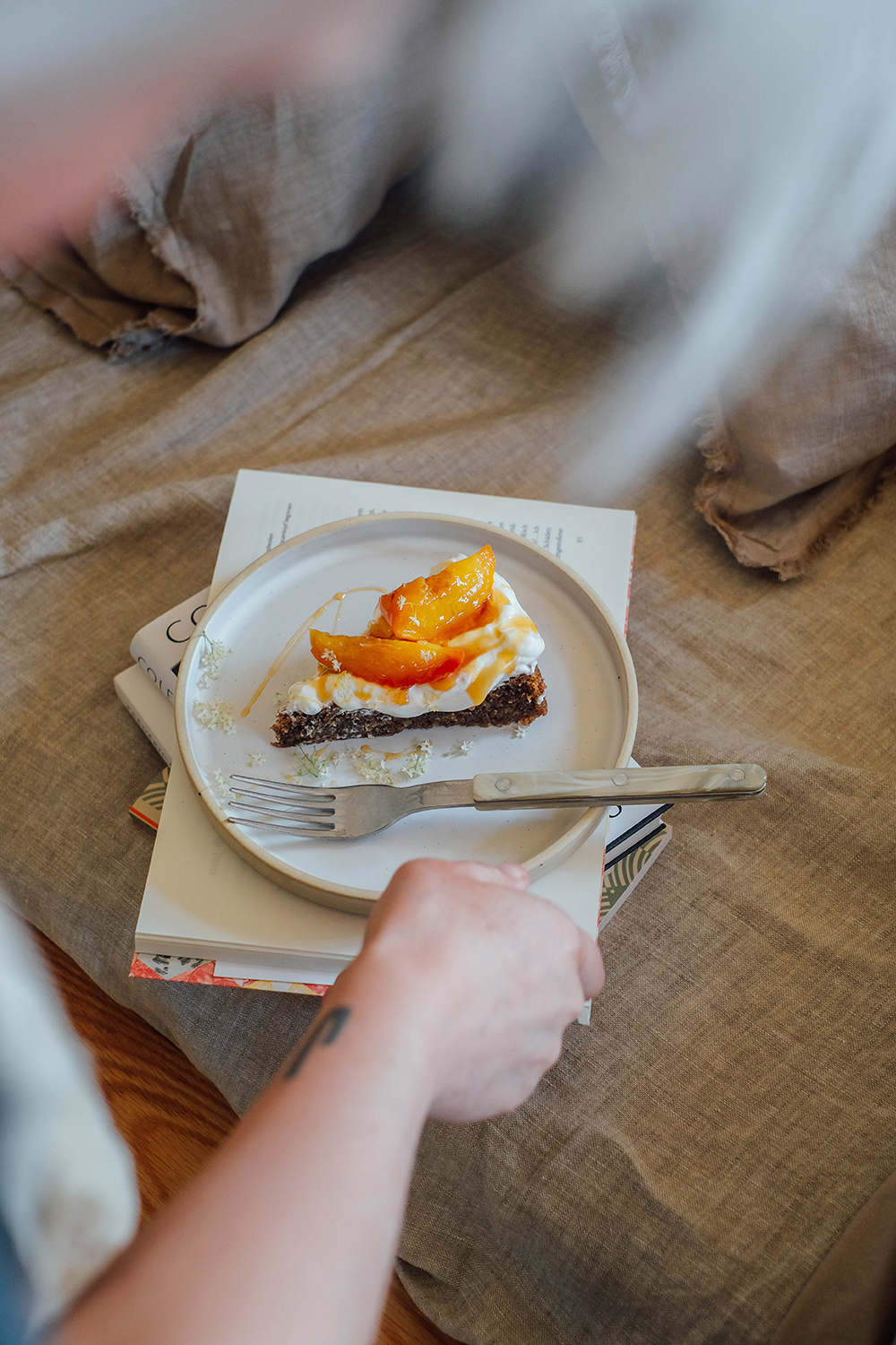 walnut cake gluten-free