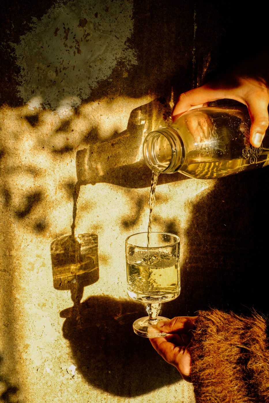 glitter glimmer christmas tree star decoration ideas gold silver table setting