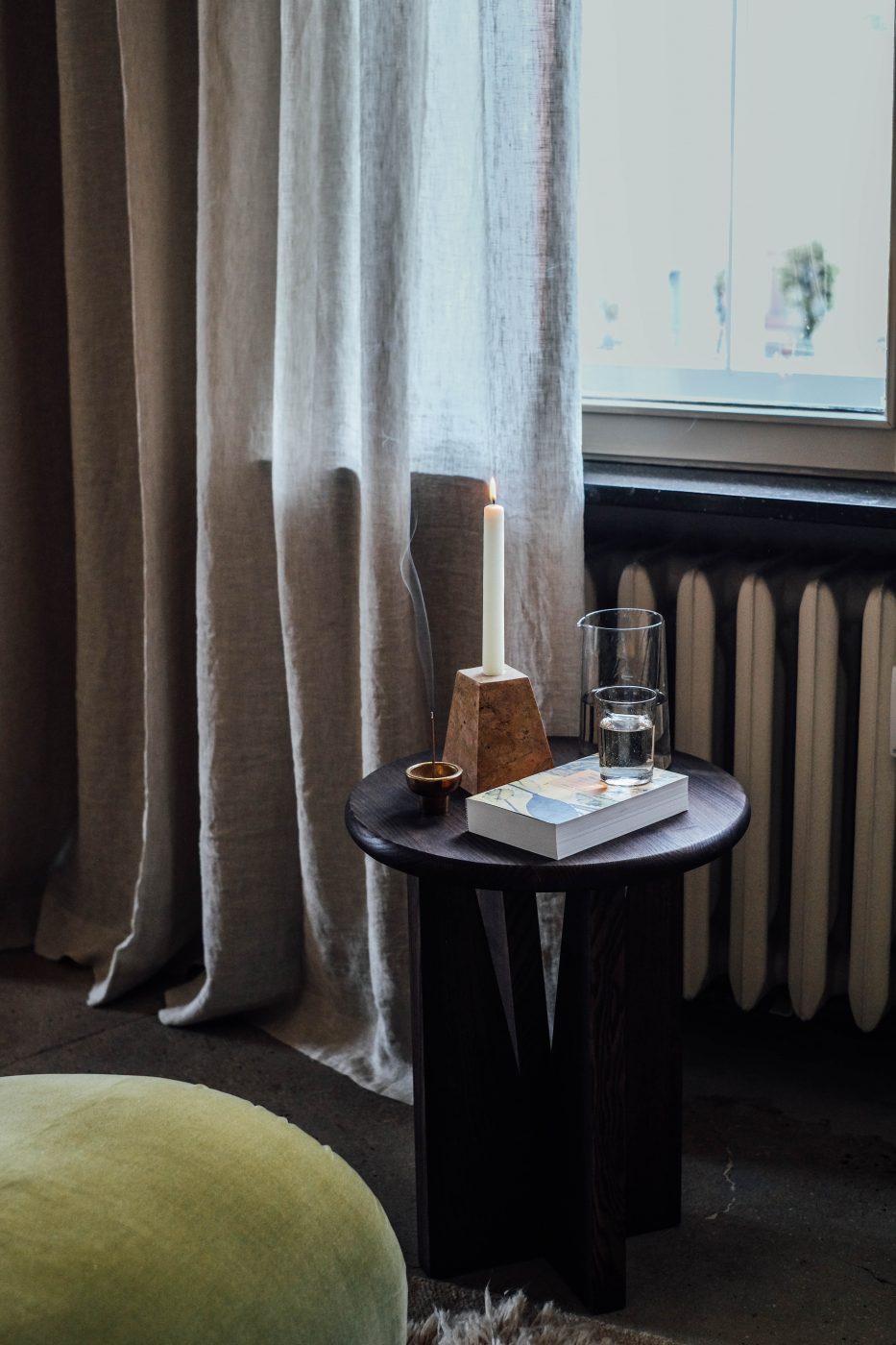 photo shooting location Berlin studio rough walls